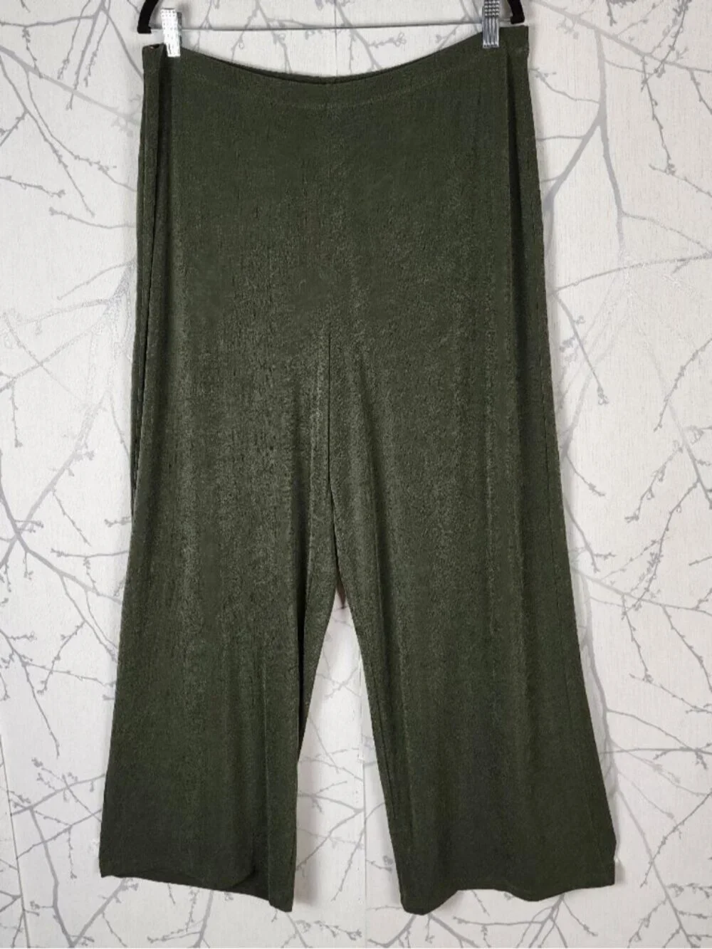 Kim & Co Deep Olive Crinkle Elastic Waist Pull On Wide Leg Pants